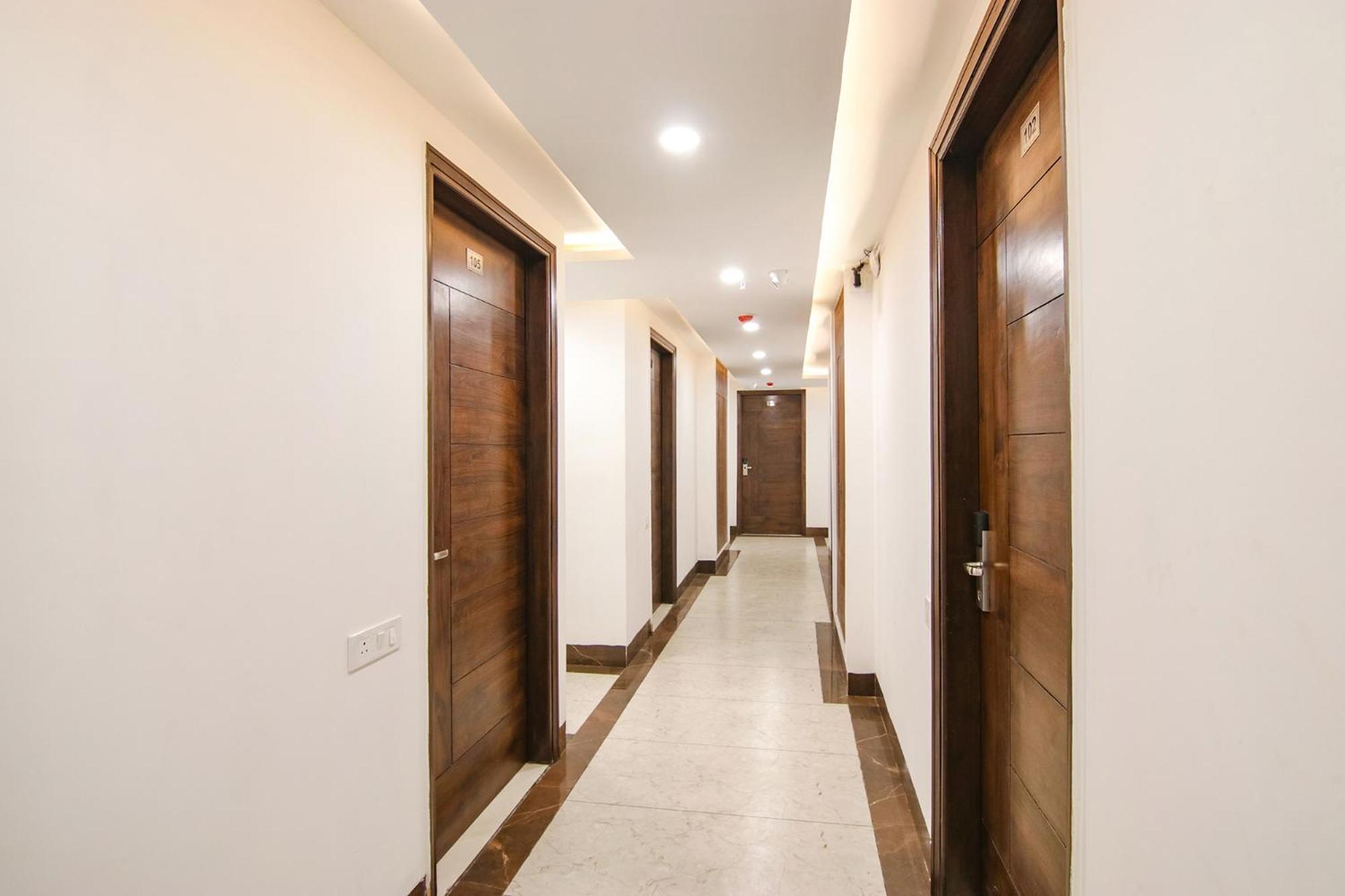 Fabhotel Prism Grand Zirakpur Экстерьер фото